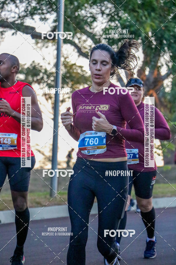 Buy your photos of the eventSunset Run 2019 on Fotop