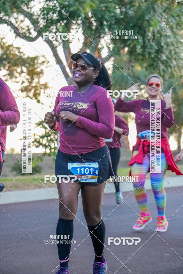 Buy your photos of the eventSunset Run 2019 on Fotop