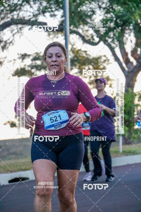 Buy your photos of the eventSunset Run 2019 on Fotop