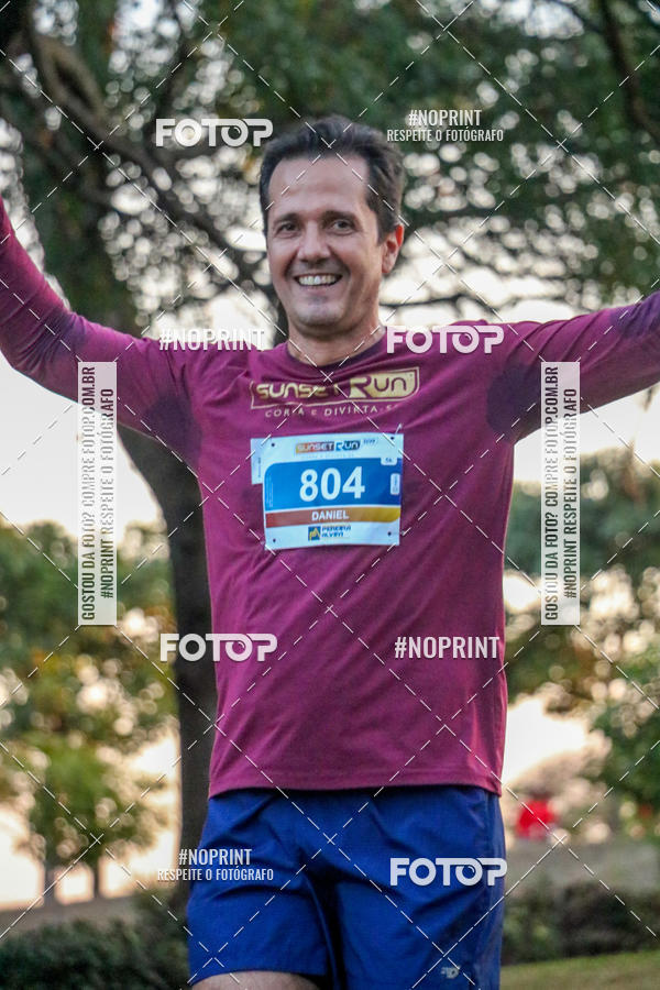 Buy your photos of the eventSunset Run 2019 on Fotop