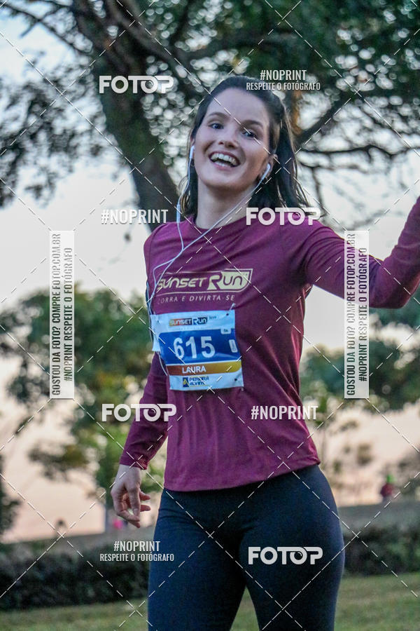 Buy your photos of the eventSunset Run 2019 on Fotop