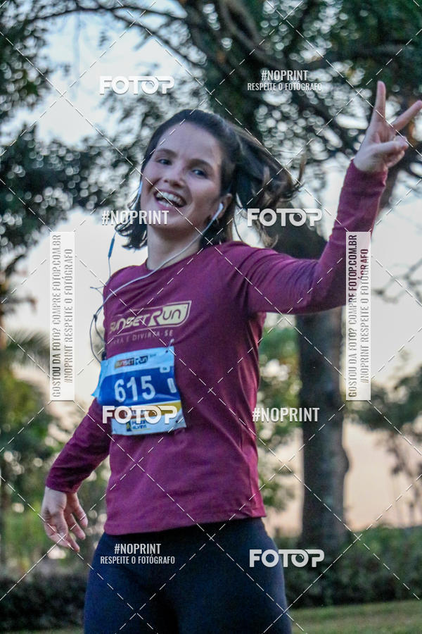 Buy your photos of the eventSunset Run 2019 on Fotop