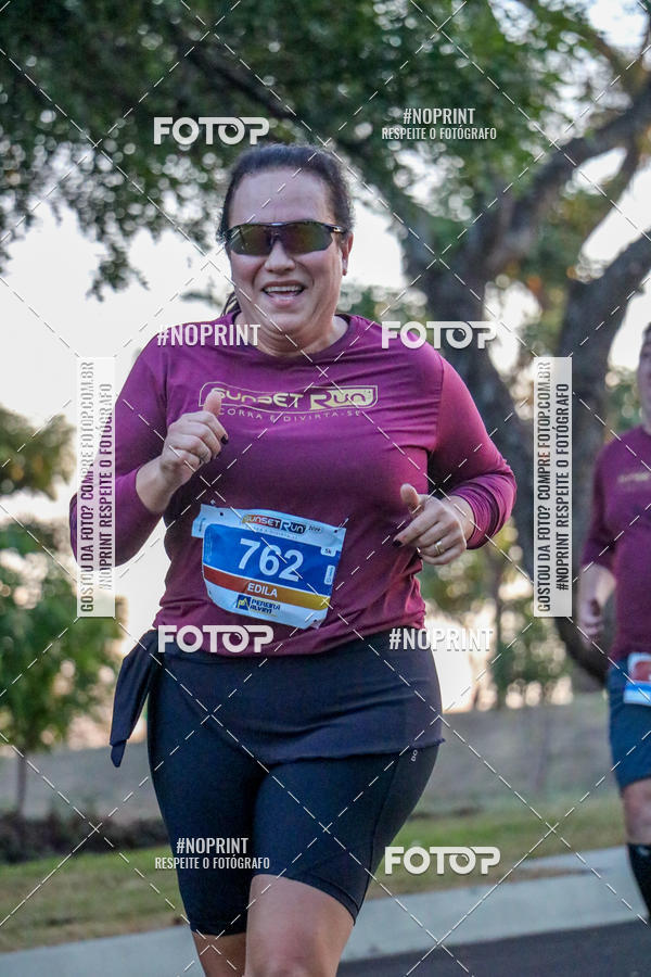 Buy your photos of the eventSunset Run 2019 on Fotop