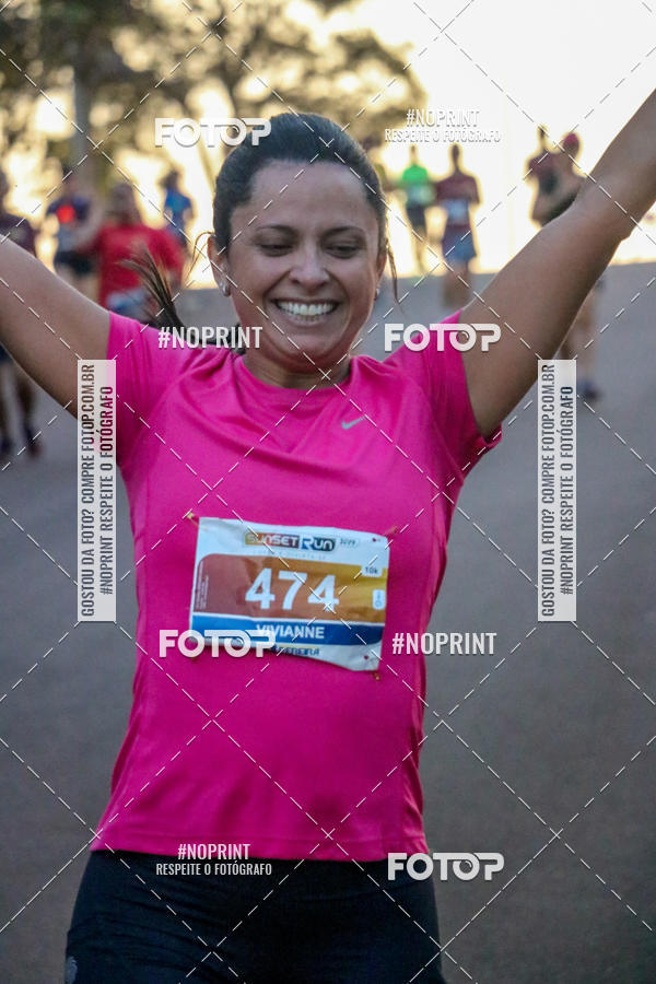 Buy your photos of the eventSunset Run 2019 on Fotop