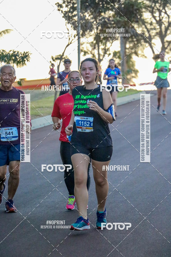Buy your photos of the eventSunset Run 2019 on Fotop