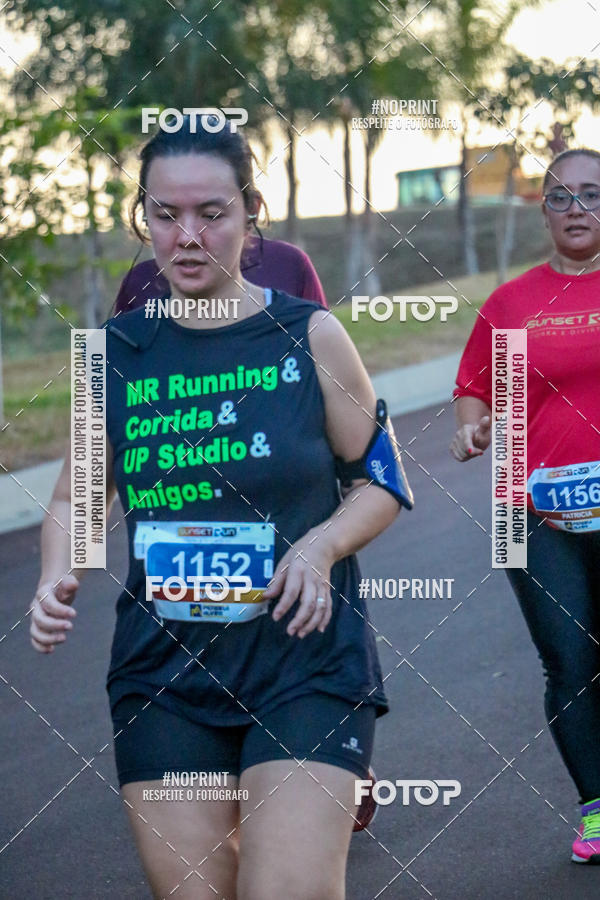 Buy your photos of the eventSunset Run 2019 on Fotop