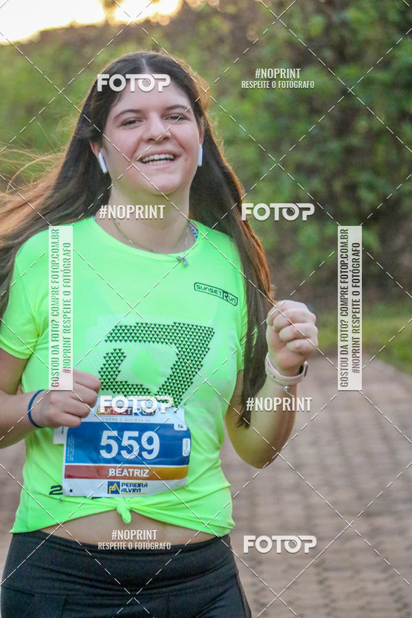 Buy your photos of the eventSunset Run 2019 on Fotop