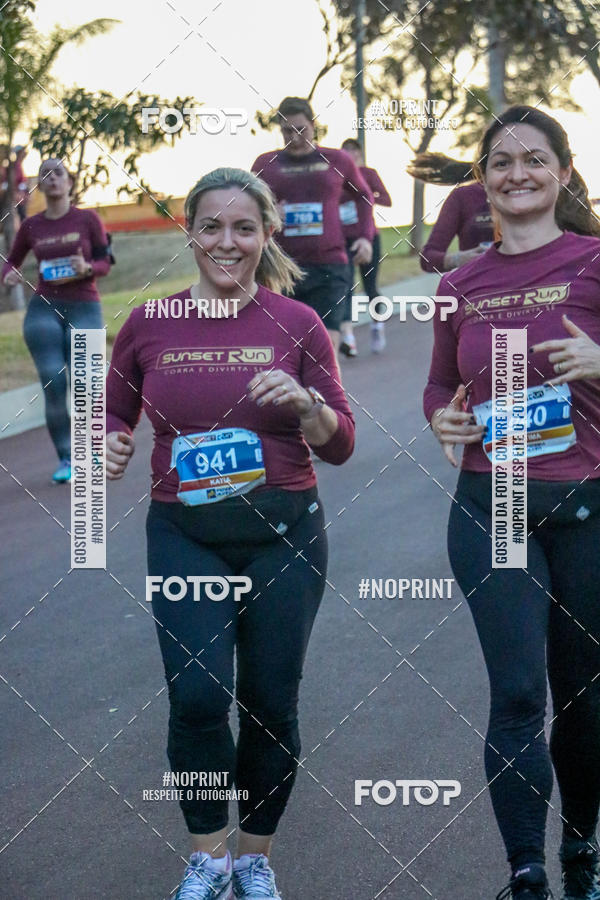 Buy your photos of the eventSunset Run 2019 on Fotop
