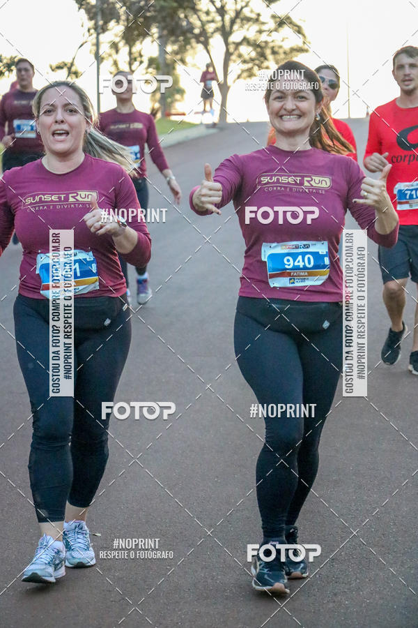 Buy your photos of the eventSunset Run 2019 on Fotop