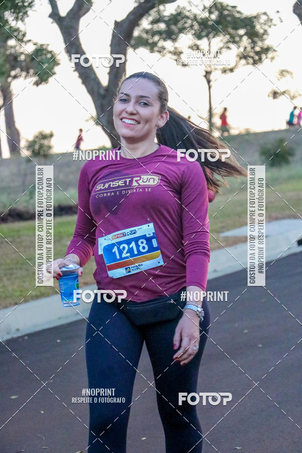 Buy your photos of the eventSunset Run 2019 on Fotop