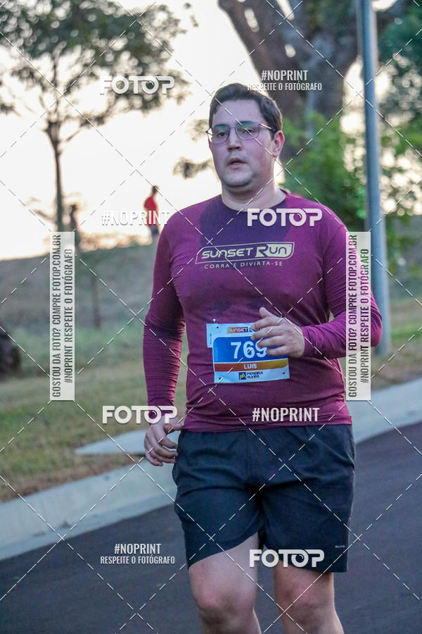 Buy your photos of the eventSunset Run 2019 on Fotop