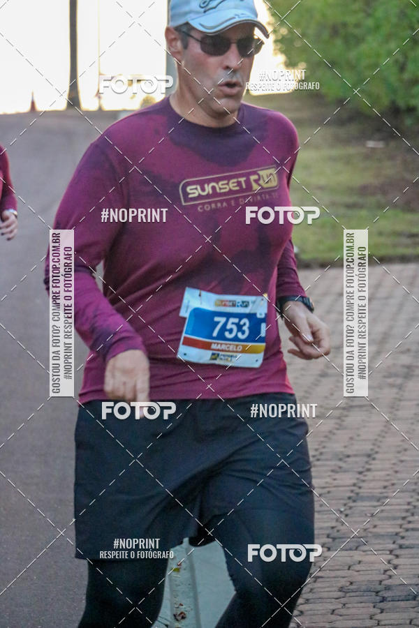 Buy your photos of the eventSunset Run 2019 on Fotop