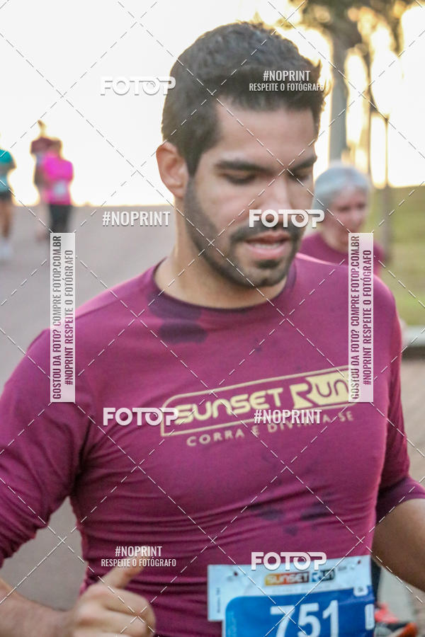 Buy your photos of the eventSunset Run 2019 on Fotop