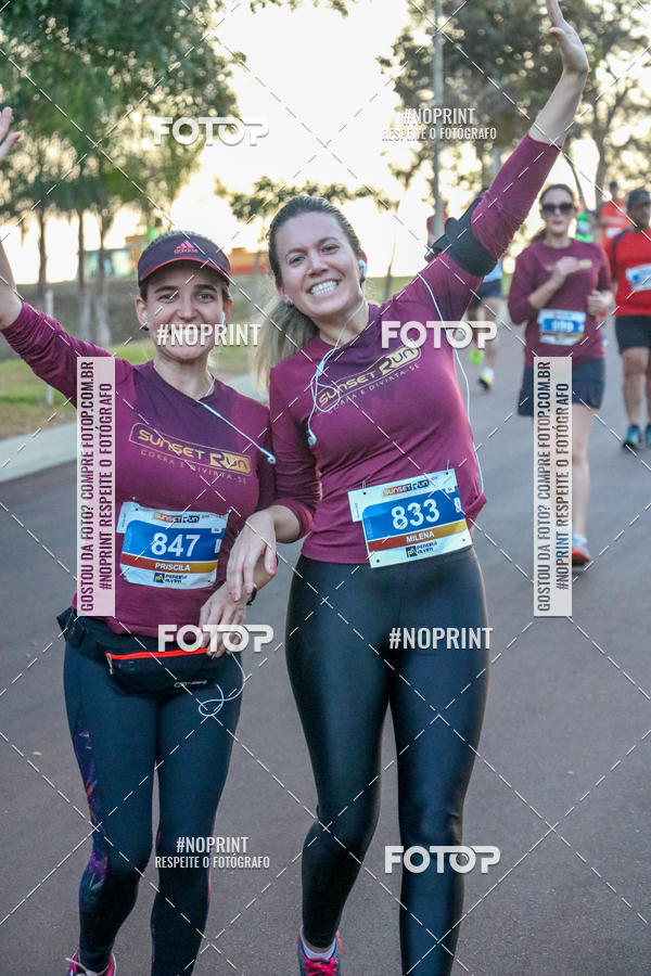 Buy your photos of the eventSunset Run 2019 on Fotop