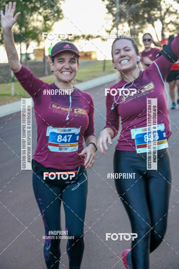 Buy your photos of the eventSunset Run 2019 on Fotop
