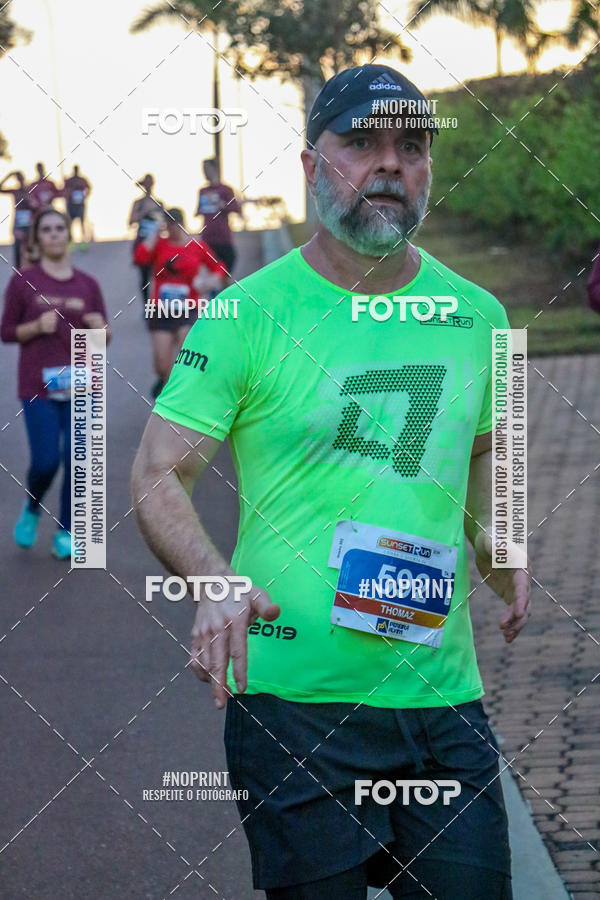 Buy your photos of the eventSunset Run 2019 on Fotop