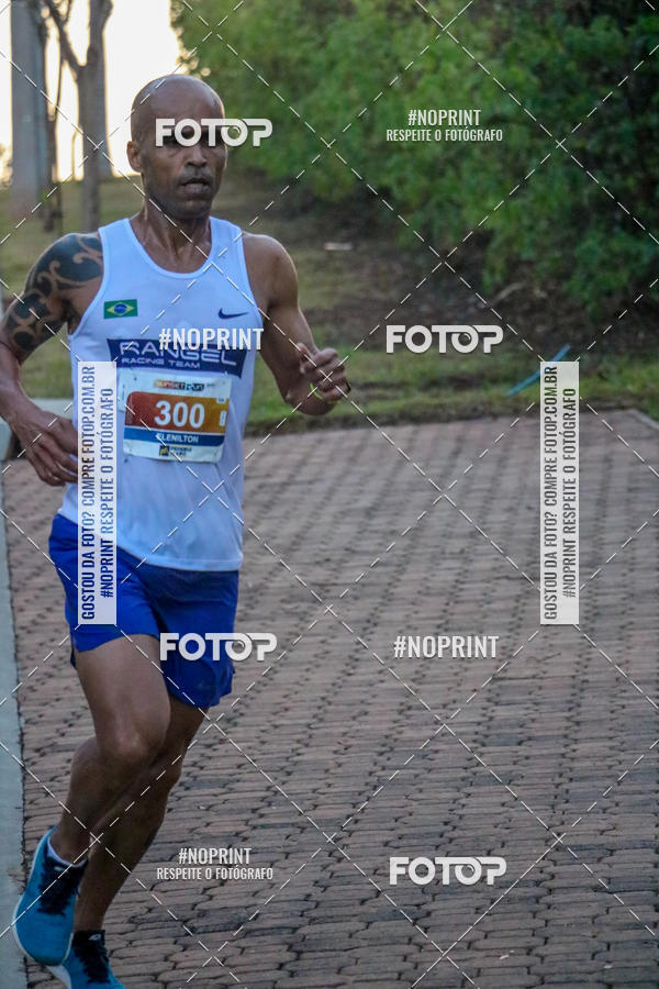 Buy your photos of the eventSunset Run 2019 on Fotop