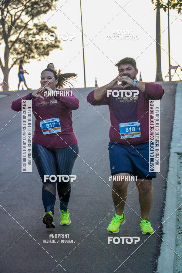 Buy your photos of the eventSunset Run 2019 on Fotop