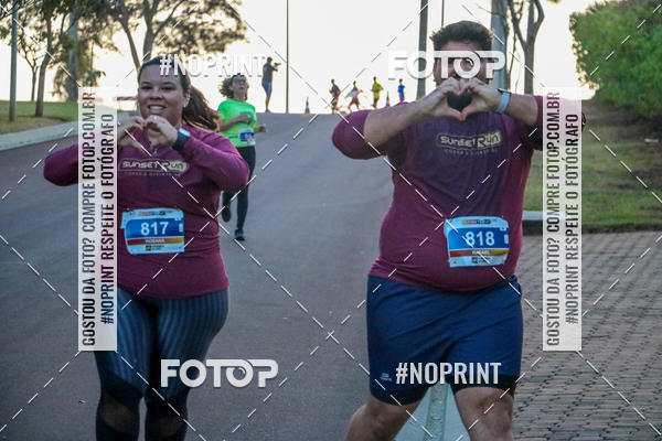 Buy your photos of the eventSunset Run 2019 on Fotop