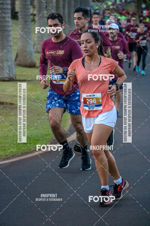 Buy your photos of the eventSunset Run 2019 on Fotop