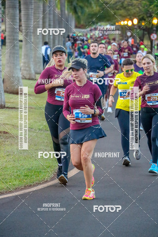 Buy your photos of the eventSunset Run 2019 on Fotop