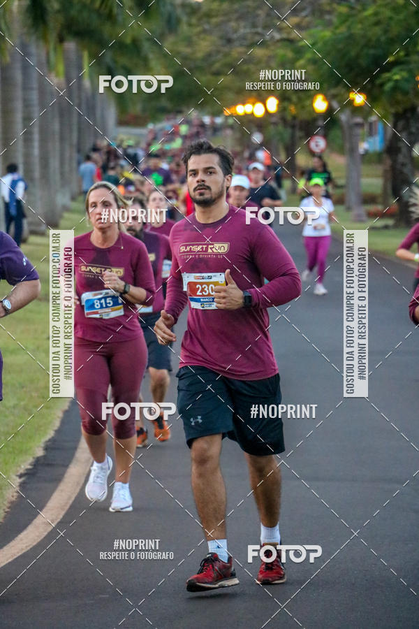 Buy your photos of the eventSunset Run 2019 on Fotop