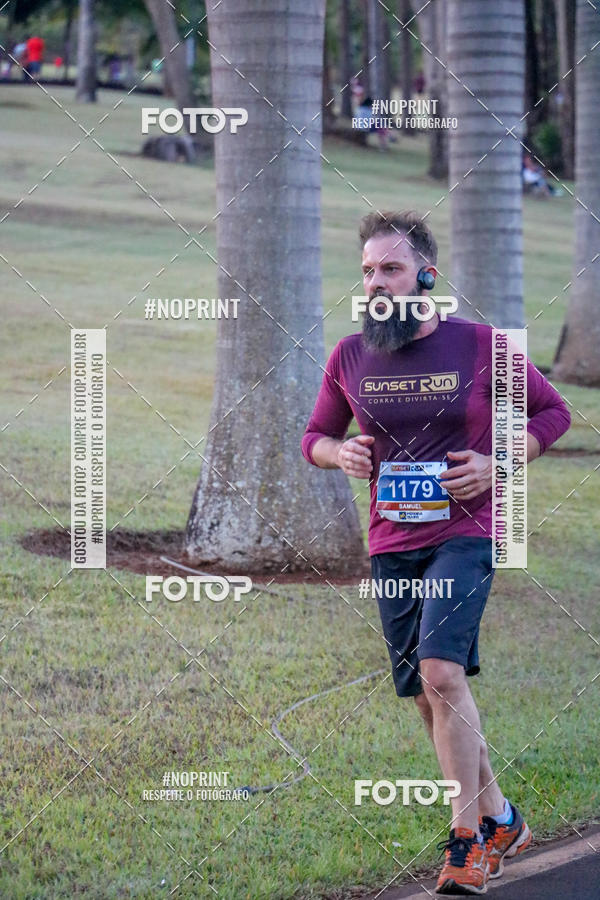 Buy your photos of the eventSunset Run 2019 on Fotop