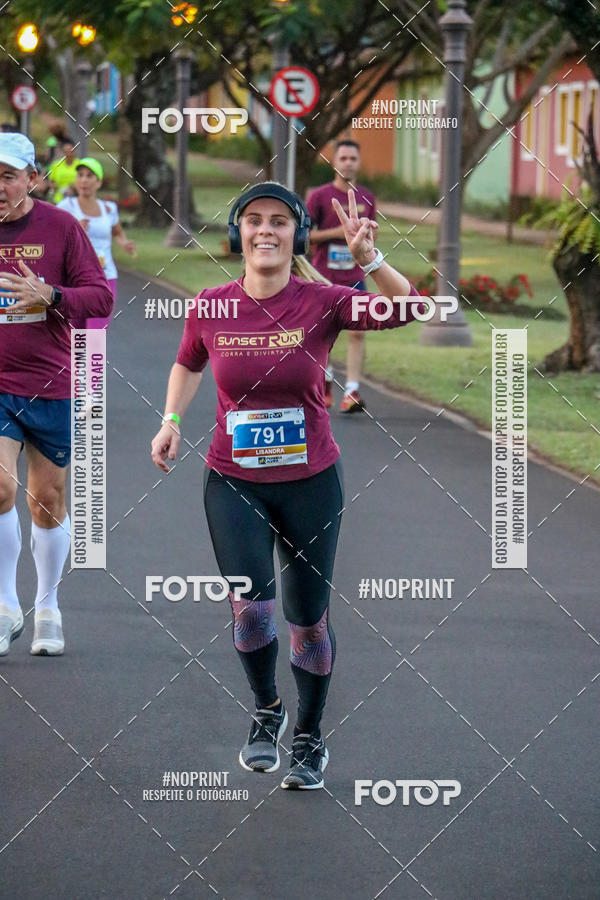Buy your photos of the eventSunset Run 2019 on Fotop