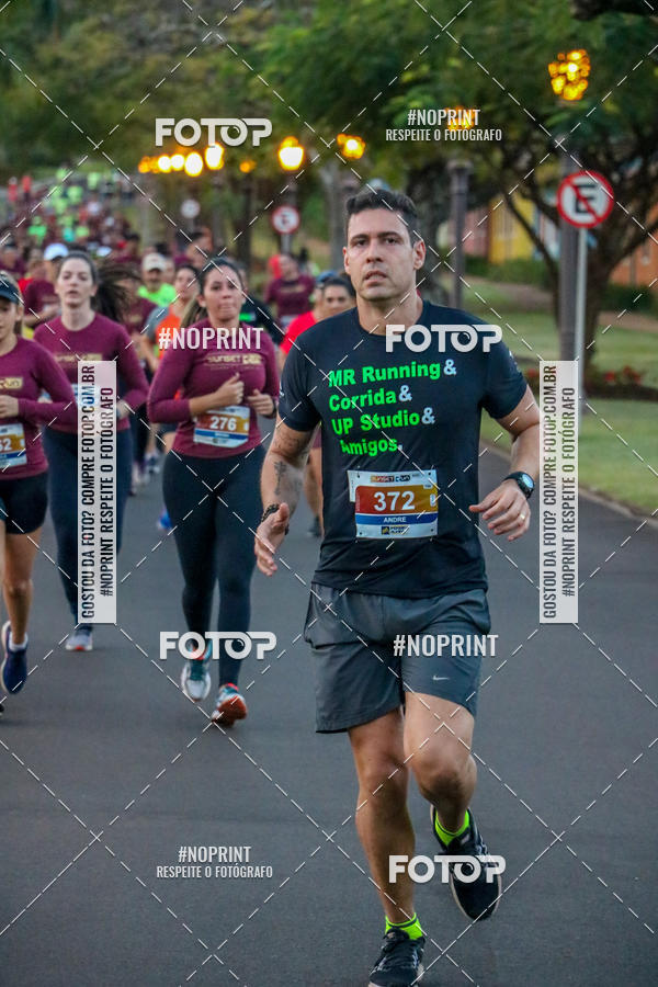 Buy your photos of the eventSunset Run 2019 on Fotop