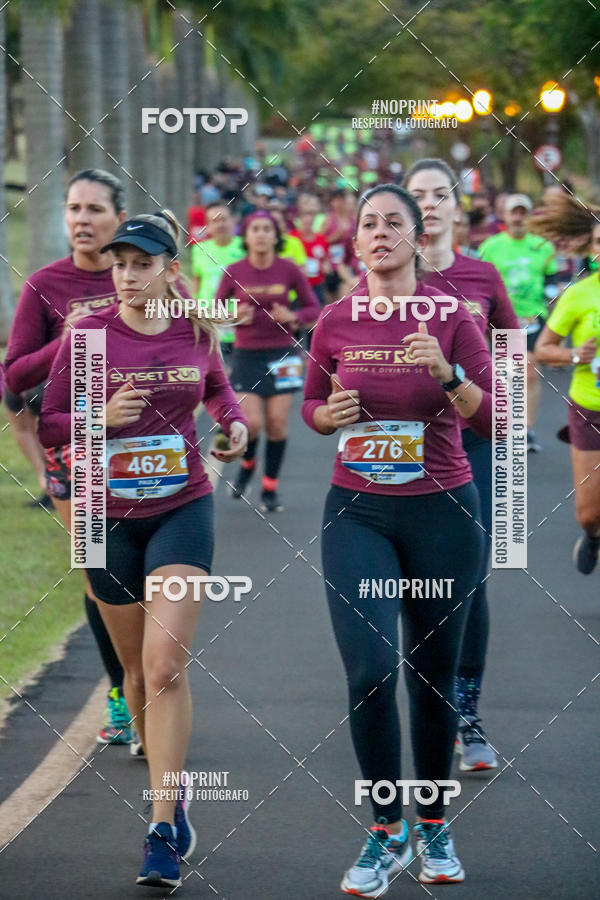Buy your photos of the eventSunset Run 2019 on Fotop