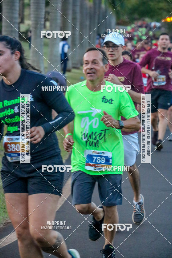 Buy your photos of the eventSunset Run 2019 on Fotop