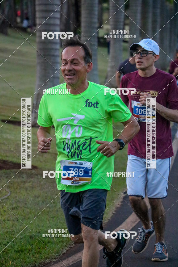Buy your photos of the eventSunset Run 2019 on Fotop