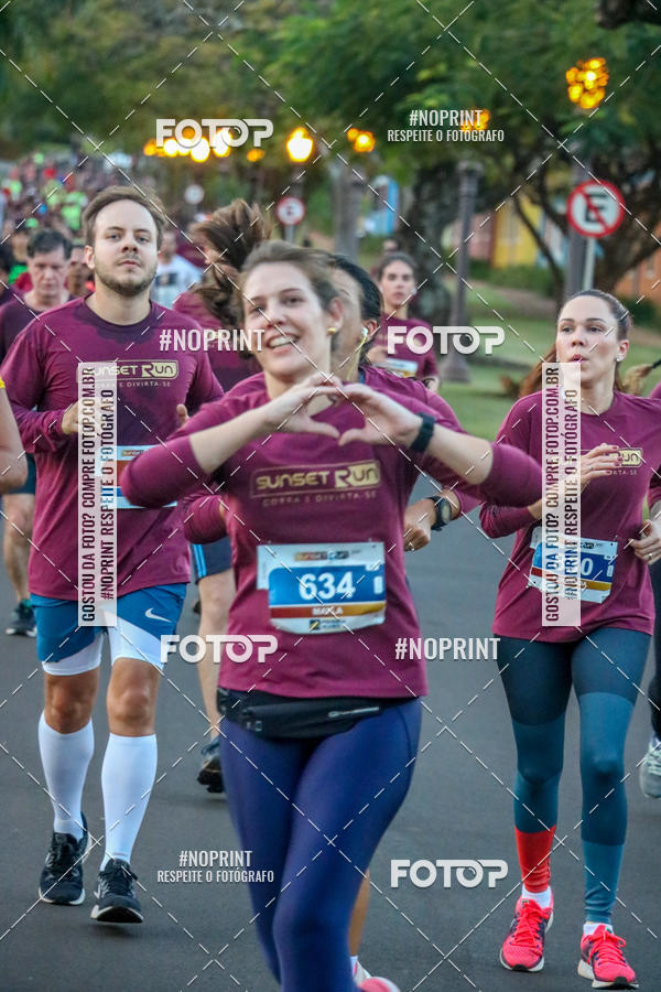 Buy your photos of the eventSunset Run 2019 on Fotop