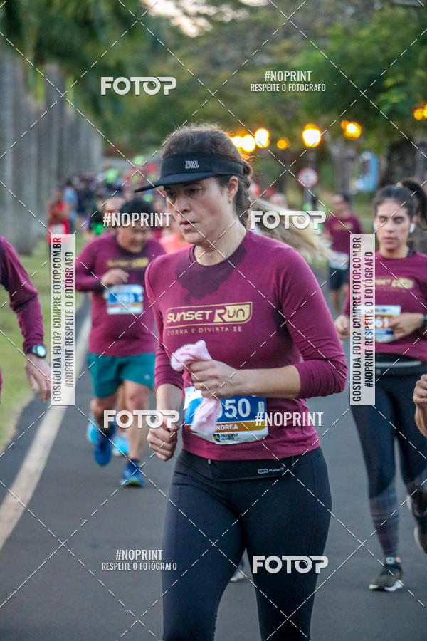 Buy your photos of the eventSunset Run 2019 on Fotop