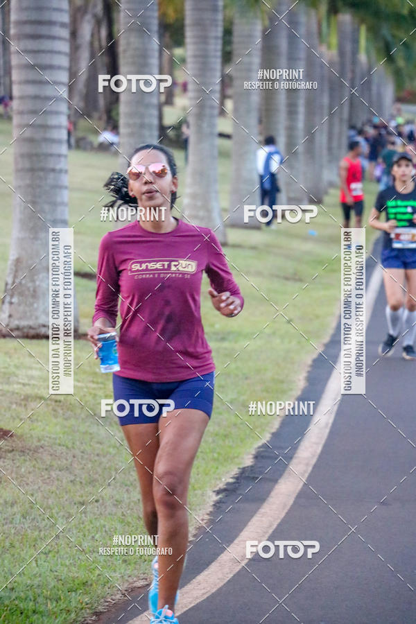 Buy your photos of the eventSunset Run 2019 on Fotop
