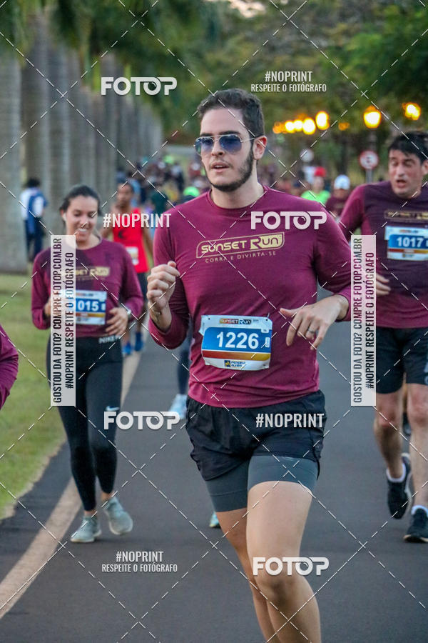 Buy your photos of the eventSunset Run 2019 on Fotop