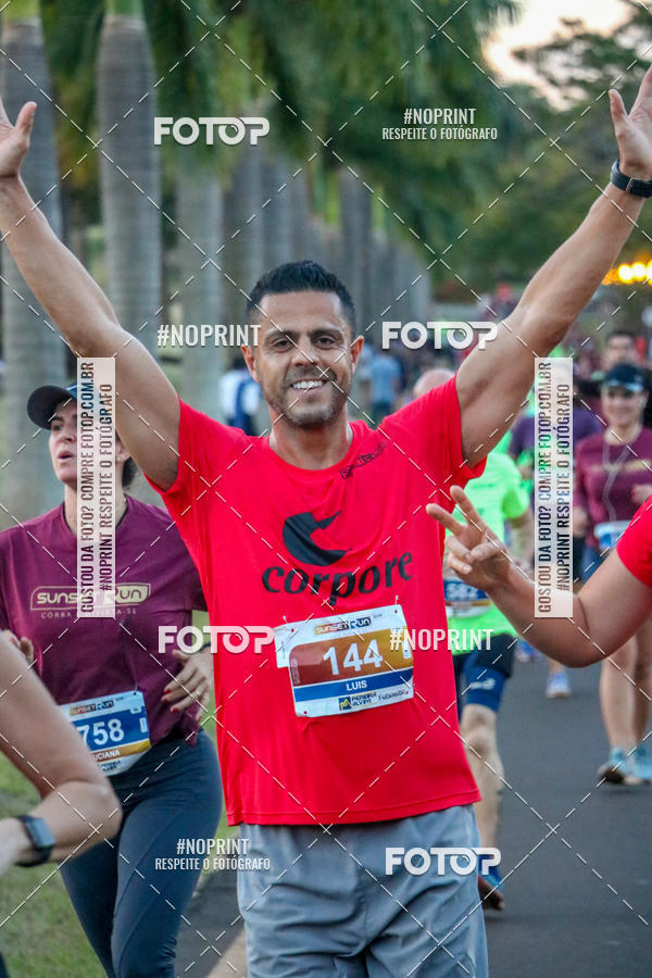 Buy your photos of the eventSunset Run 2019 on Fotop