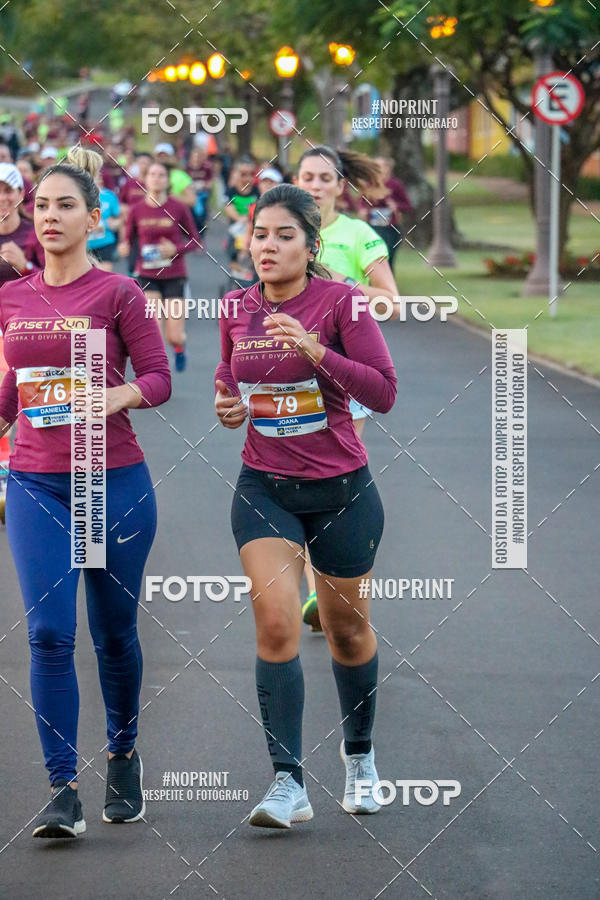 Buy your photos of the eventSunset Run 2019 on Fotop