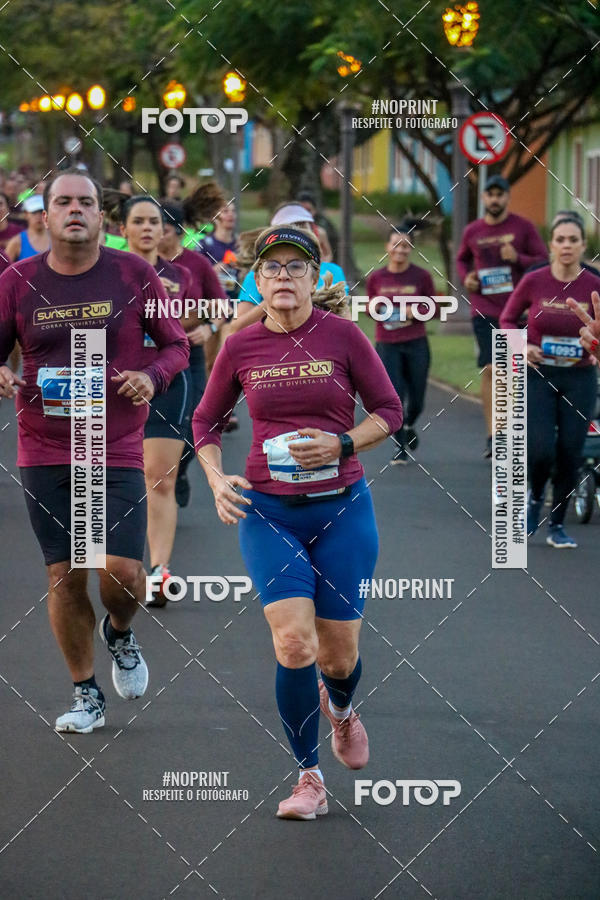 Buy your photos of the eventSunset Run 2019 on Fotop