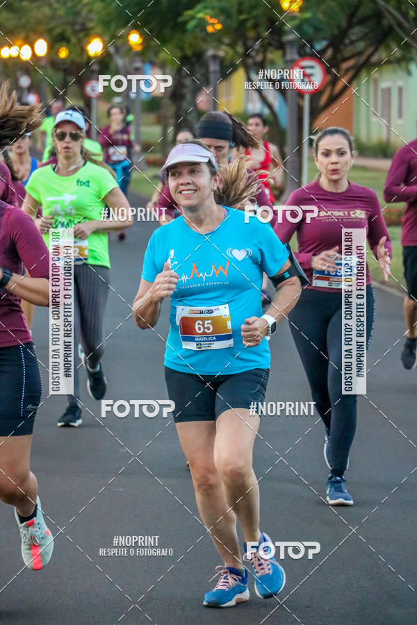 Buy your photos of the eventSunset Run 2019 on Fotop