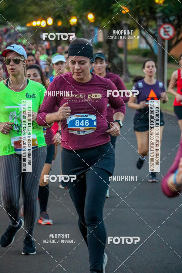 Buy your photos of the eventSunset Run 2019 on Fotop