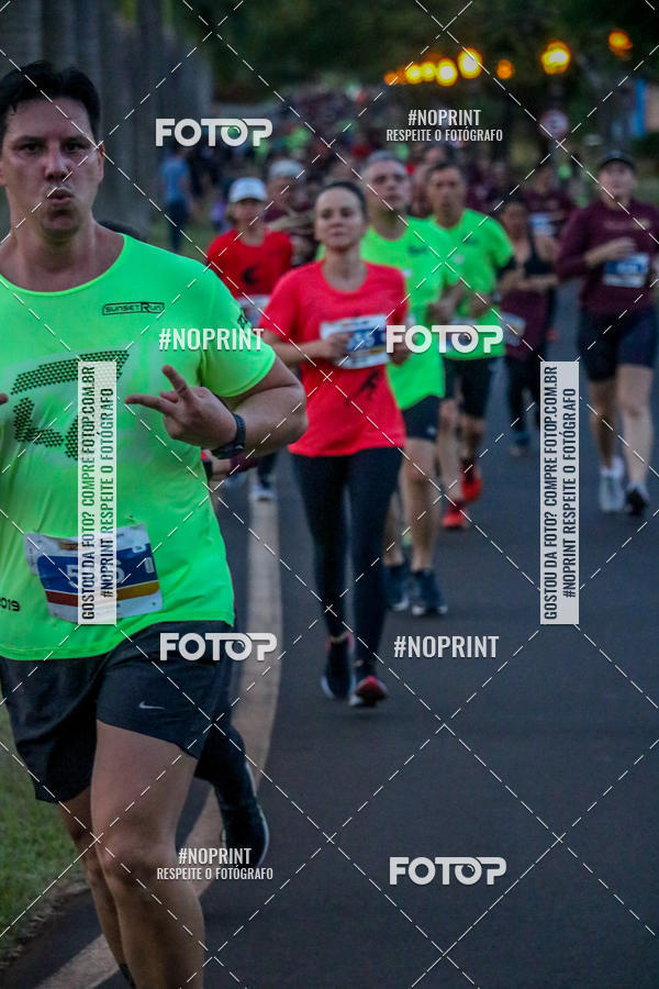 Buy your photos of the eventSunset Run 2019 on Fotop