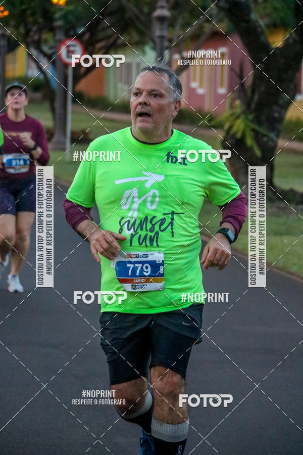 Buy your photos of the eventSunset Run 2019 on Fotop