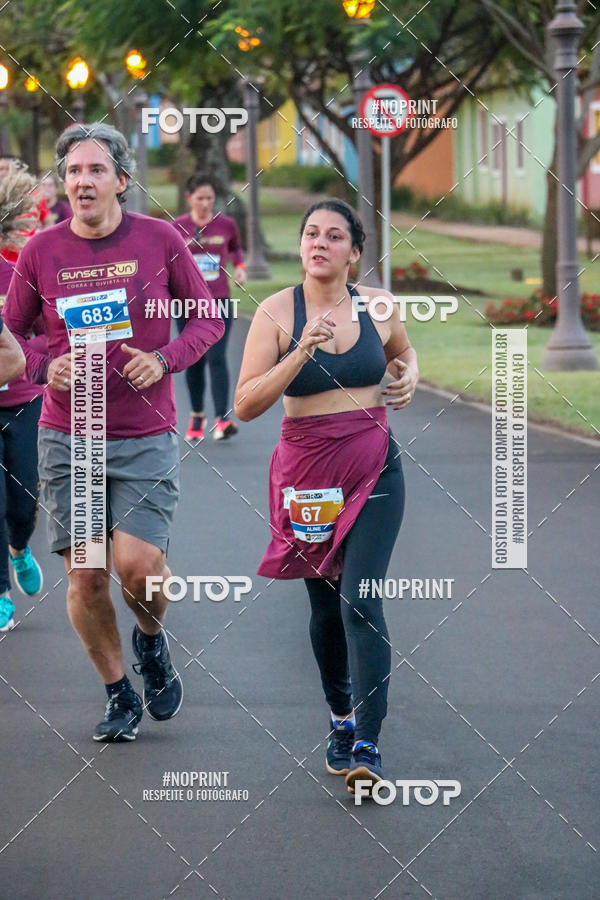 Buy your photos of the eventSunset Run 2019 on Fotop