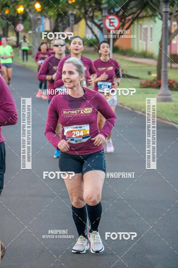 Buy your photos of the eventSunset Run 2019 on Fotop