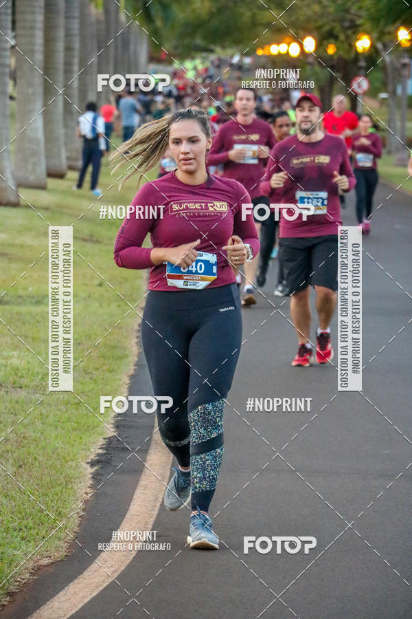 Buy your photos of the eventSunset Run 2019 on Fotop