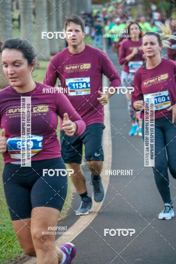 Buy your photos of the eventSunset Run 2019 on Fotop