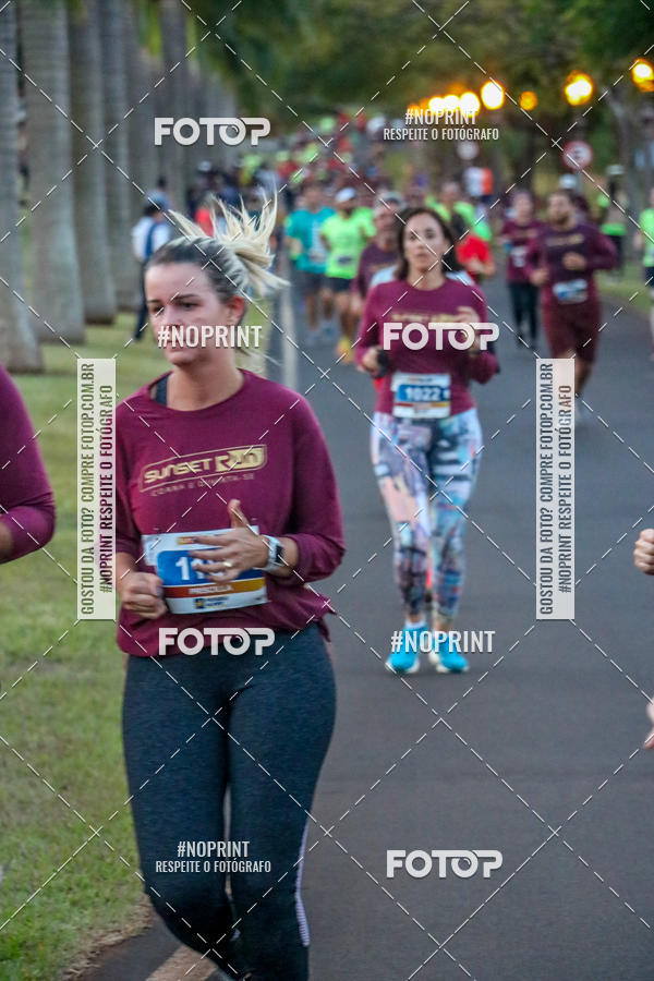 Buy your photos of the eventSunset Run 2019 on Fotop