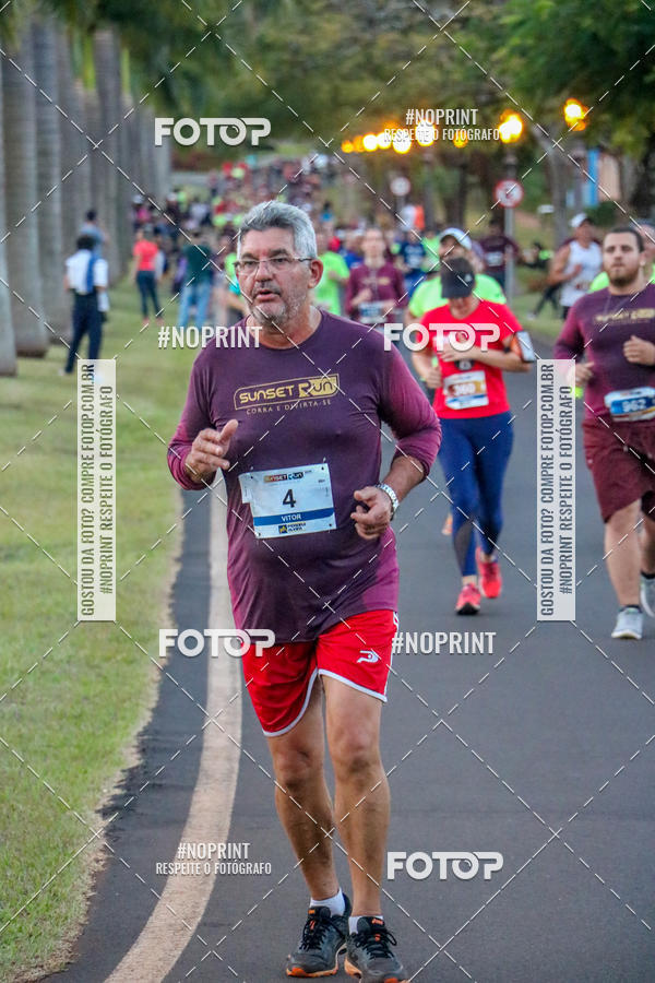 Buy your photos of the eventSunset Run 2019 on Fotop