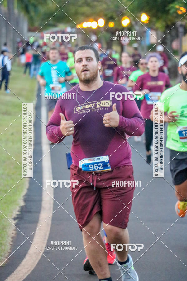 Buy your photos of the eventSunset Run 2019 on Fotop